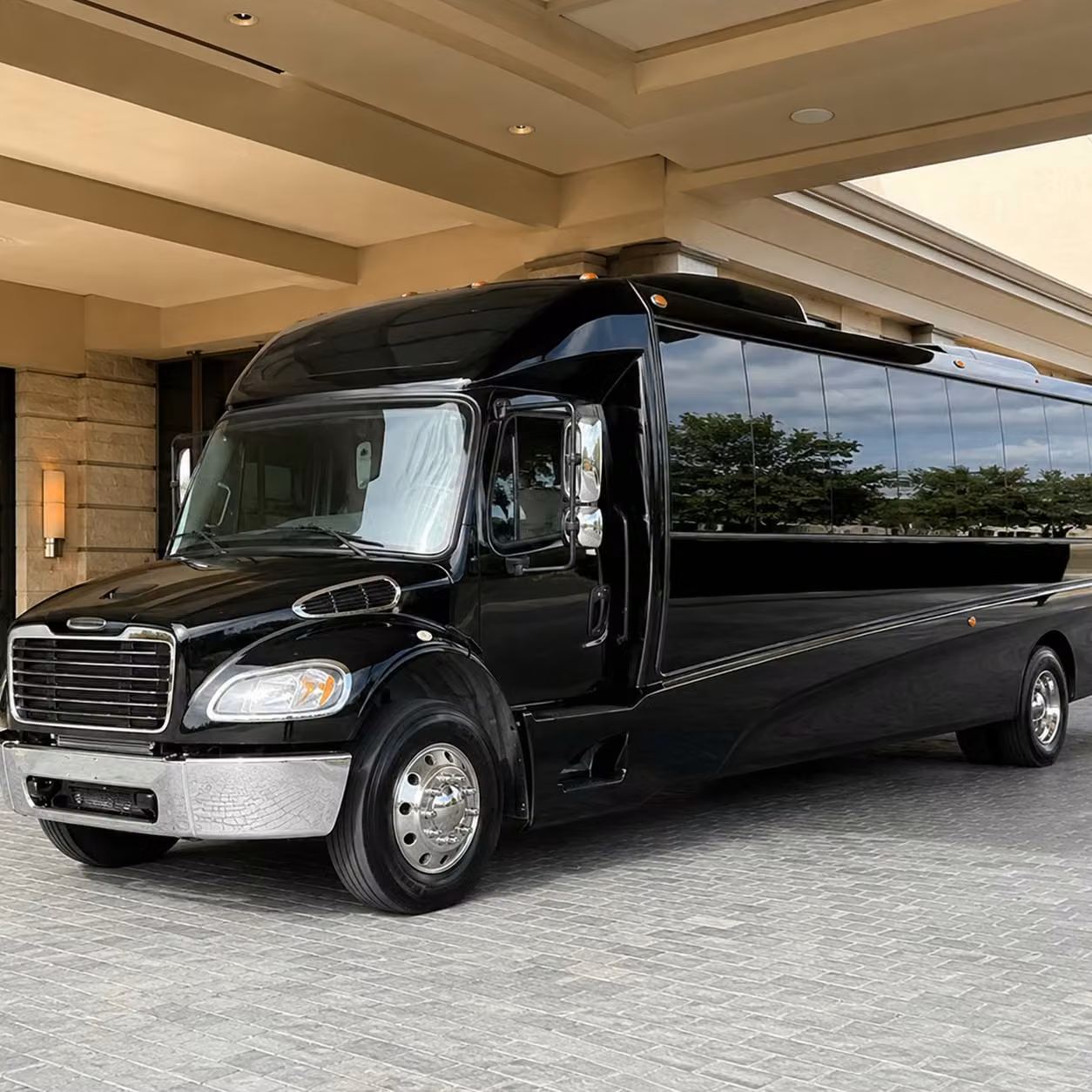 28 passenger minibus