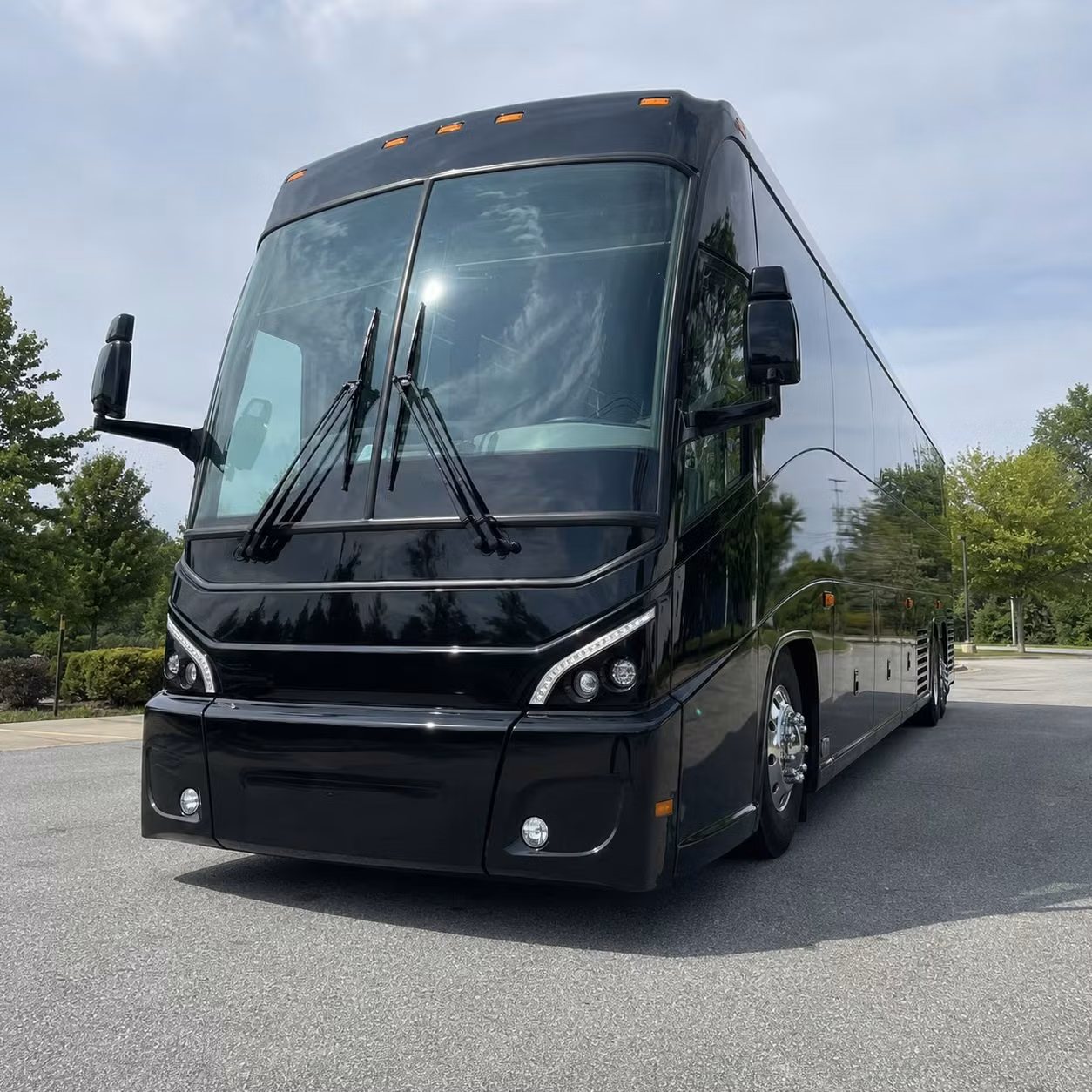 charter bus rentals for santa clarita weddings