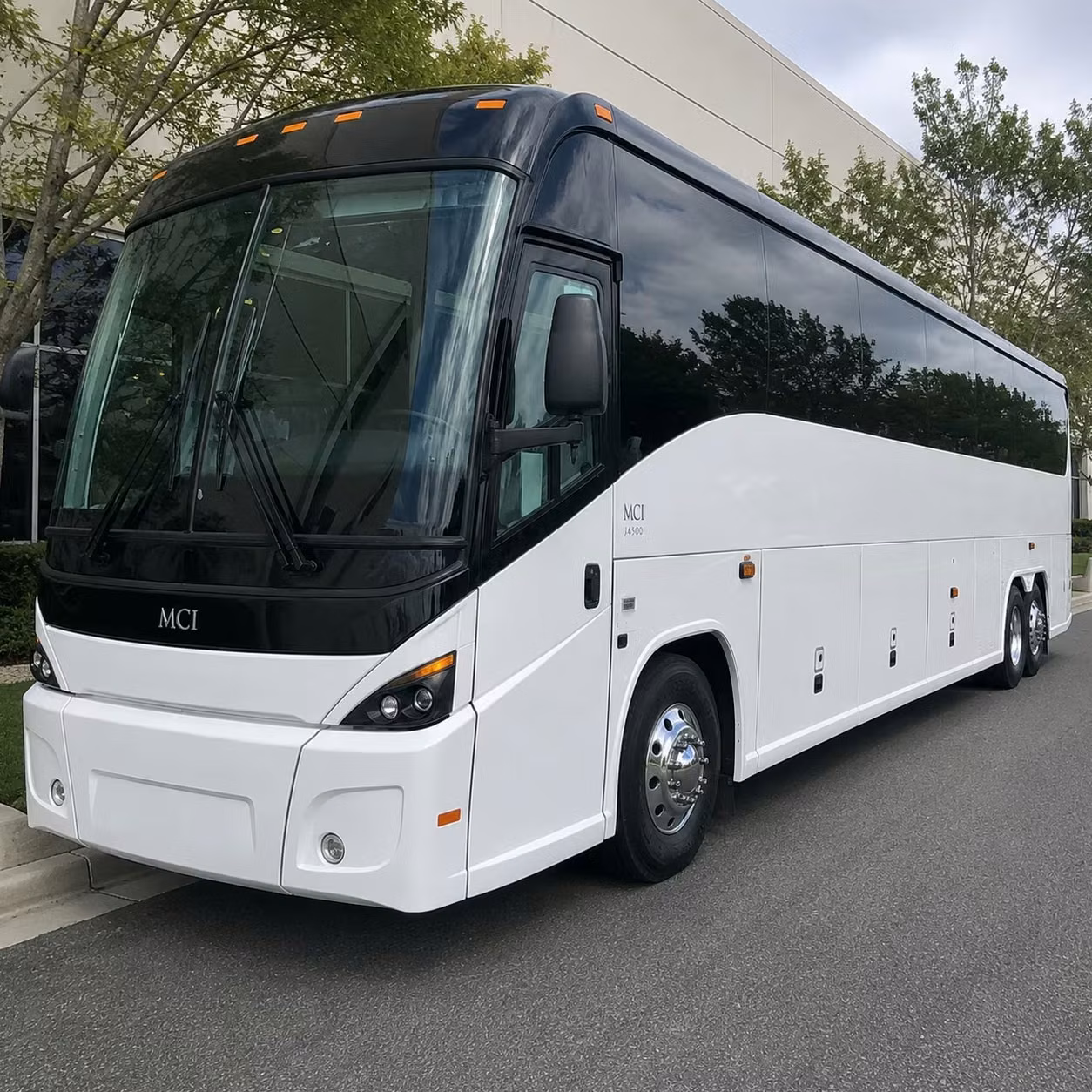 daily commuter shuttle services for santa clarita s growing business corridor