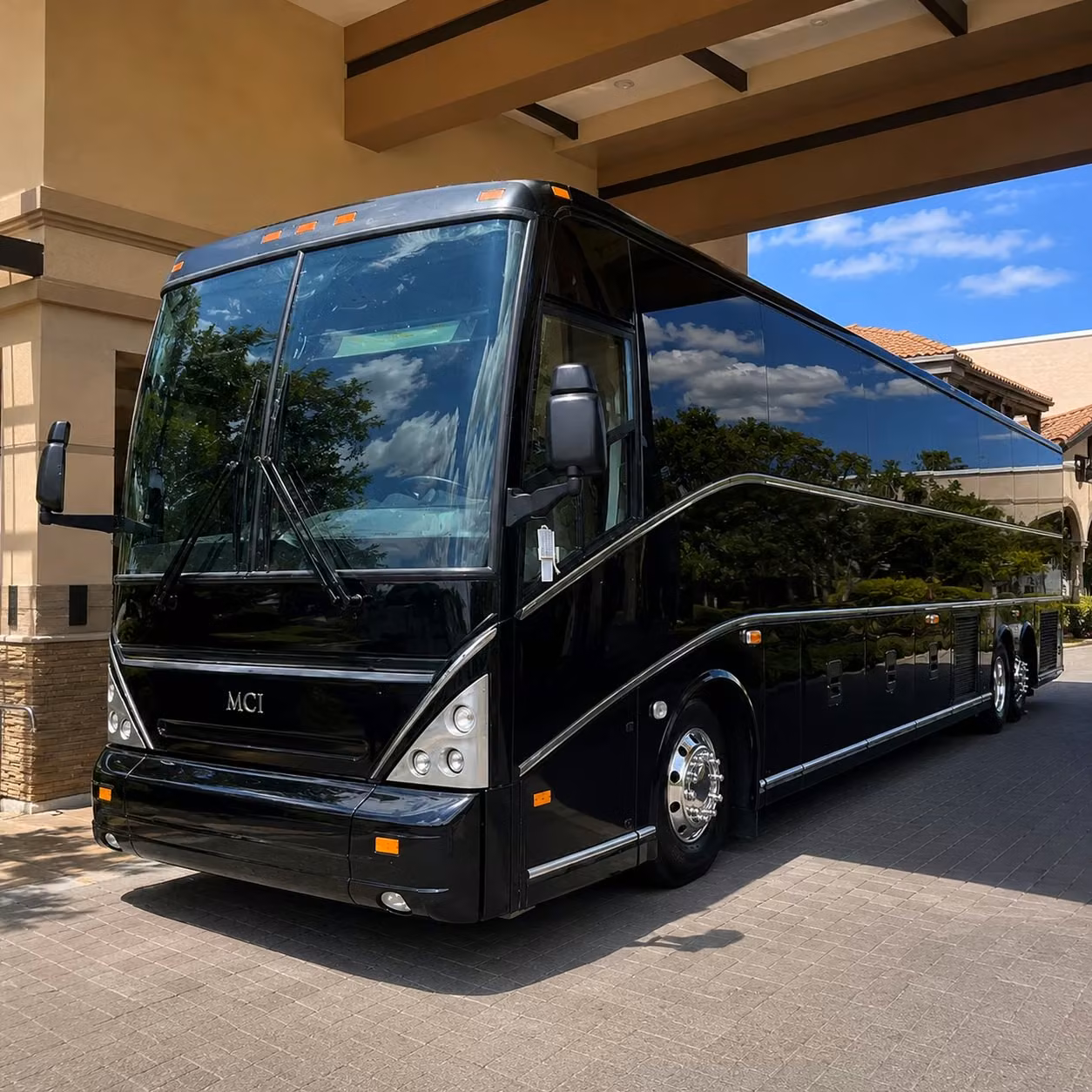 employee commuter shuttle services for santa clarita businesses