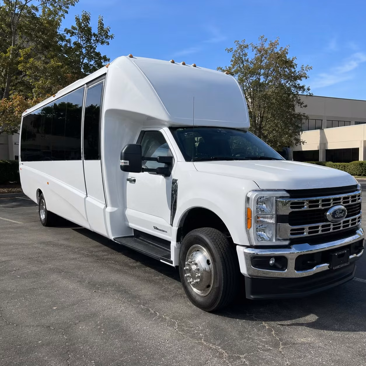 minibus rentals for smaller santa clarita weddings and intimate celebrations