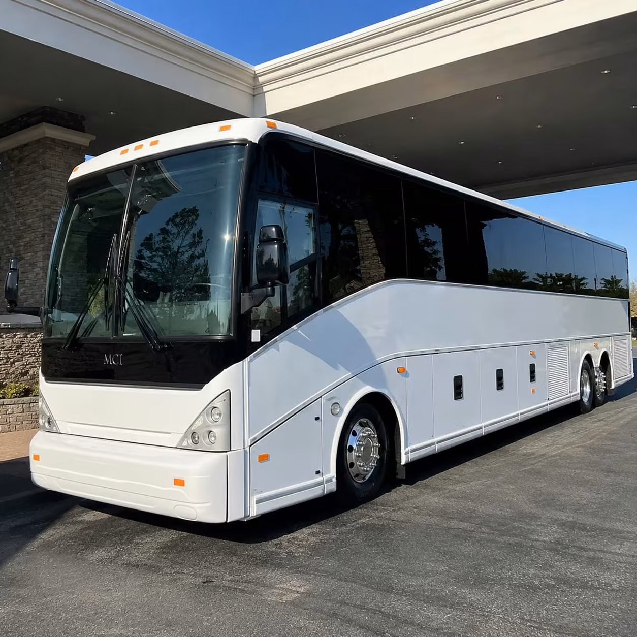 santa clarita airport shuttle services