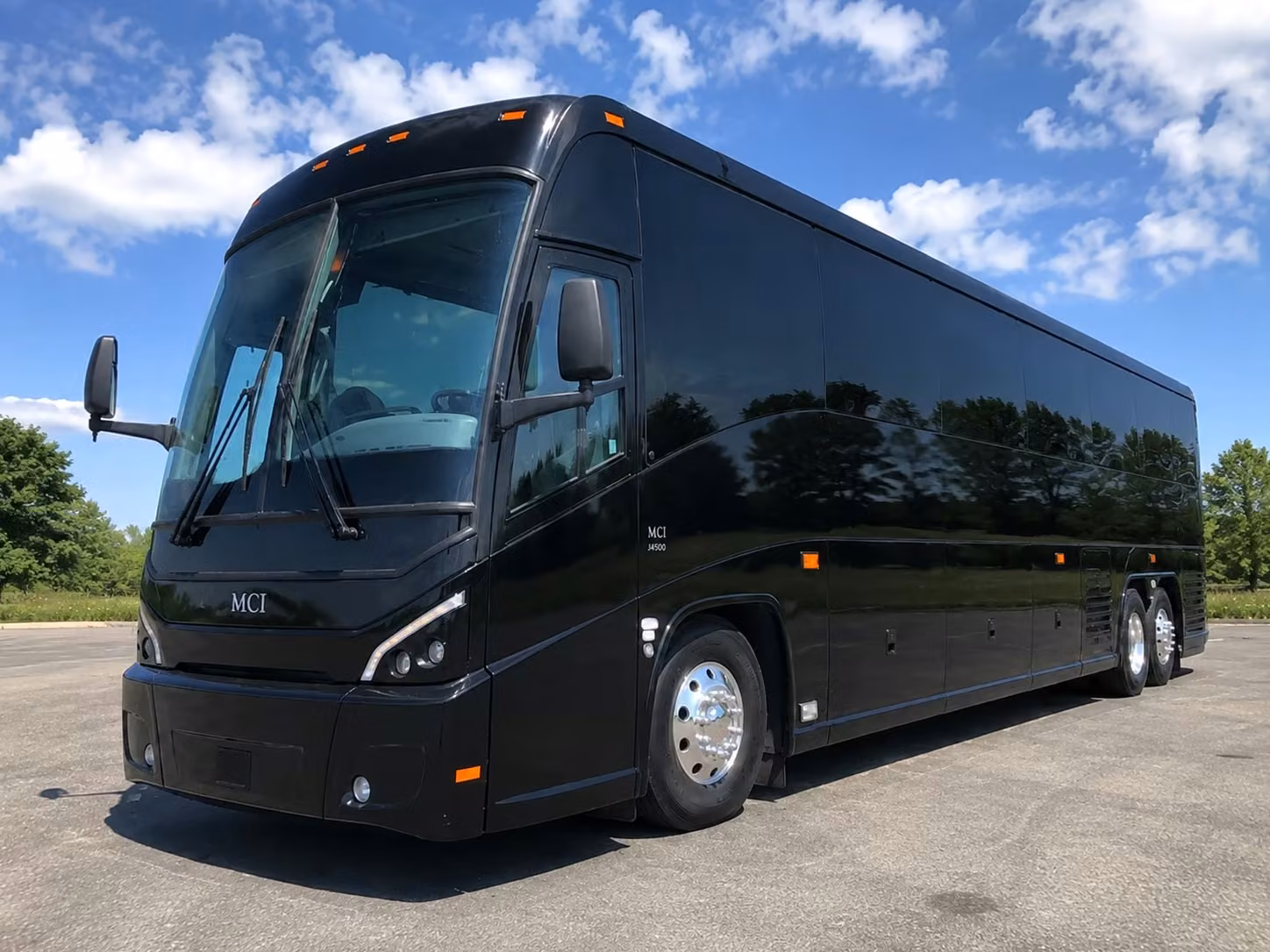 santa clarita wedding shuttle bus service that makes your big day seamless
