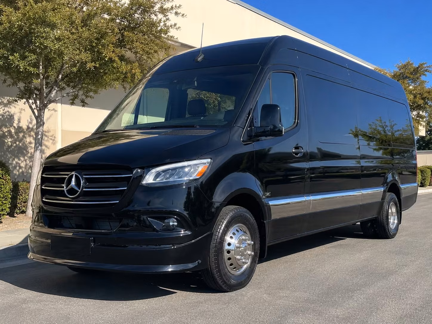 wedding shuttle services bus rentals in santa clarita